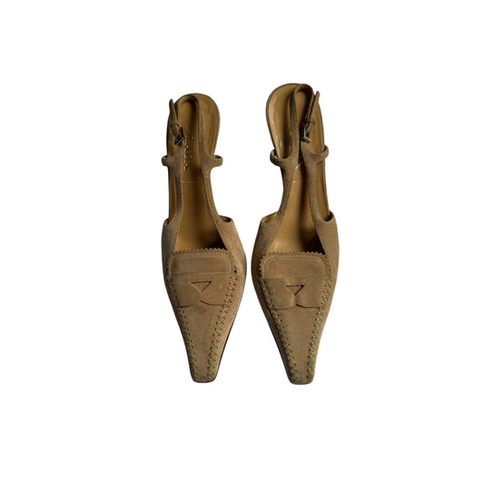 Vintage Prada nude powder suede slingback kitten heels / 37