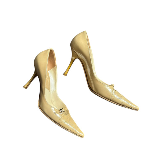 Vintage Dior nude D logo heels / 38