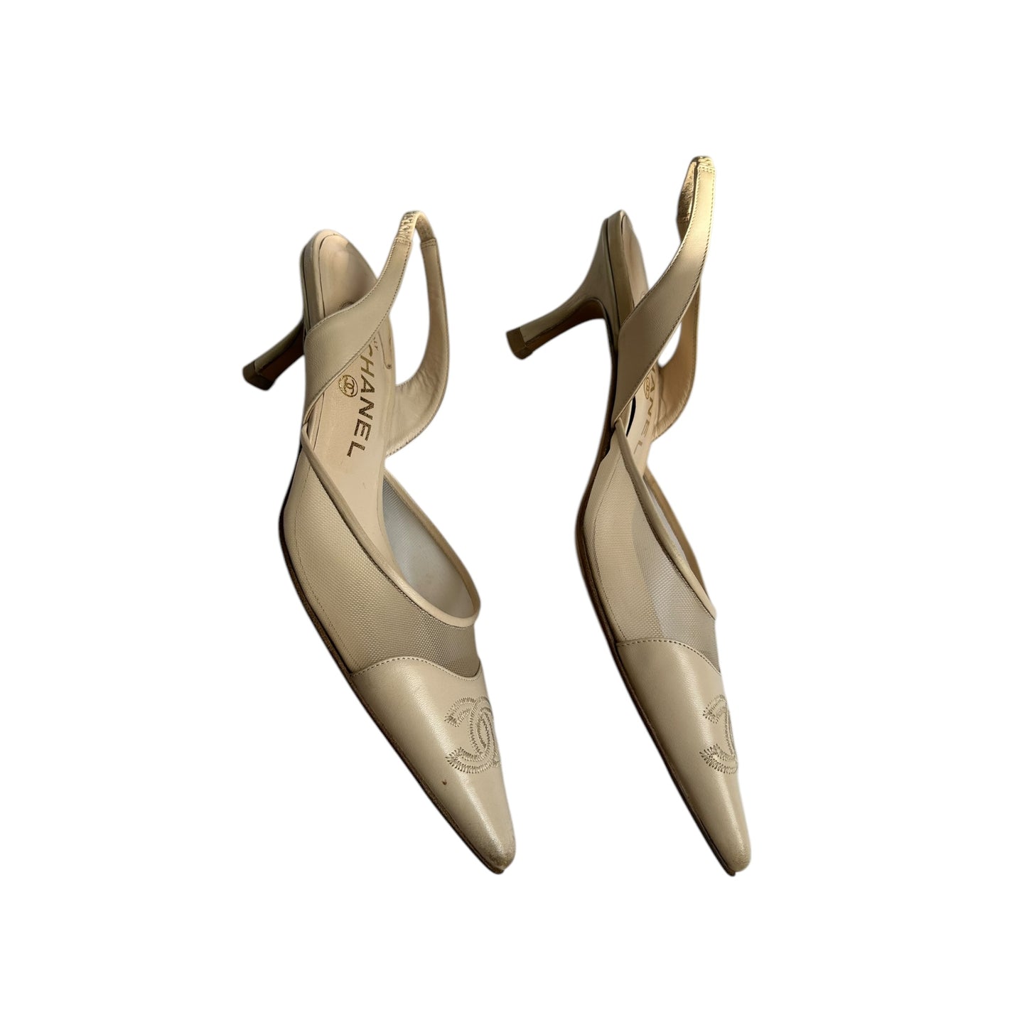 Vintage Chanel ivory CC interlocking logo sling back heels by Karl Lagerfeld/ 39