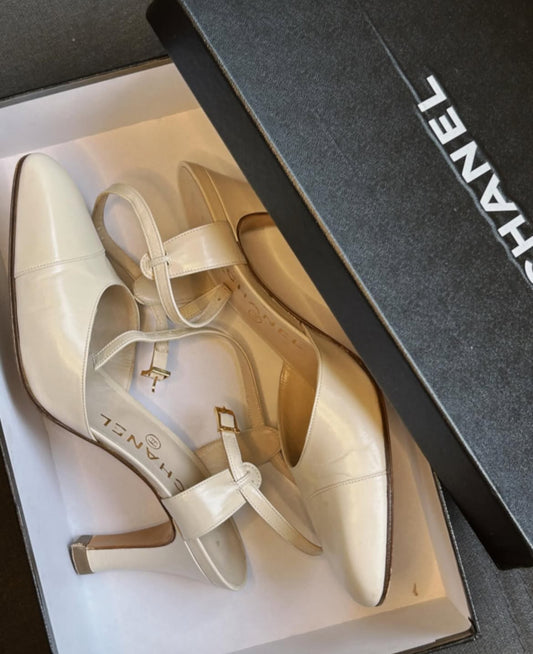 Vintage Chanel classic heels/36.5