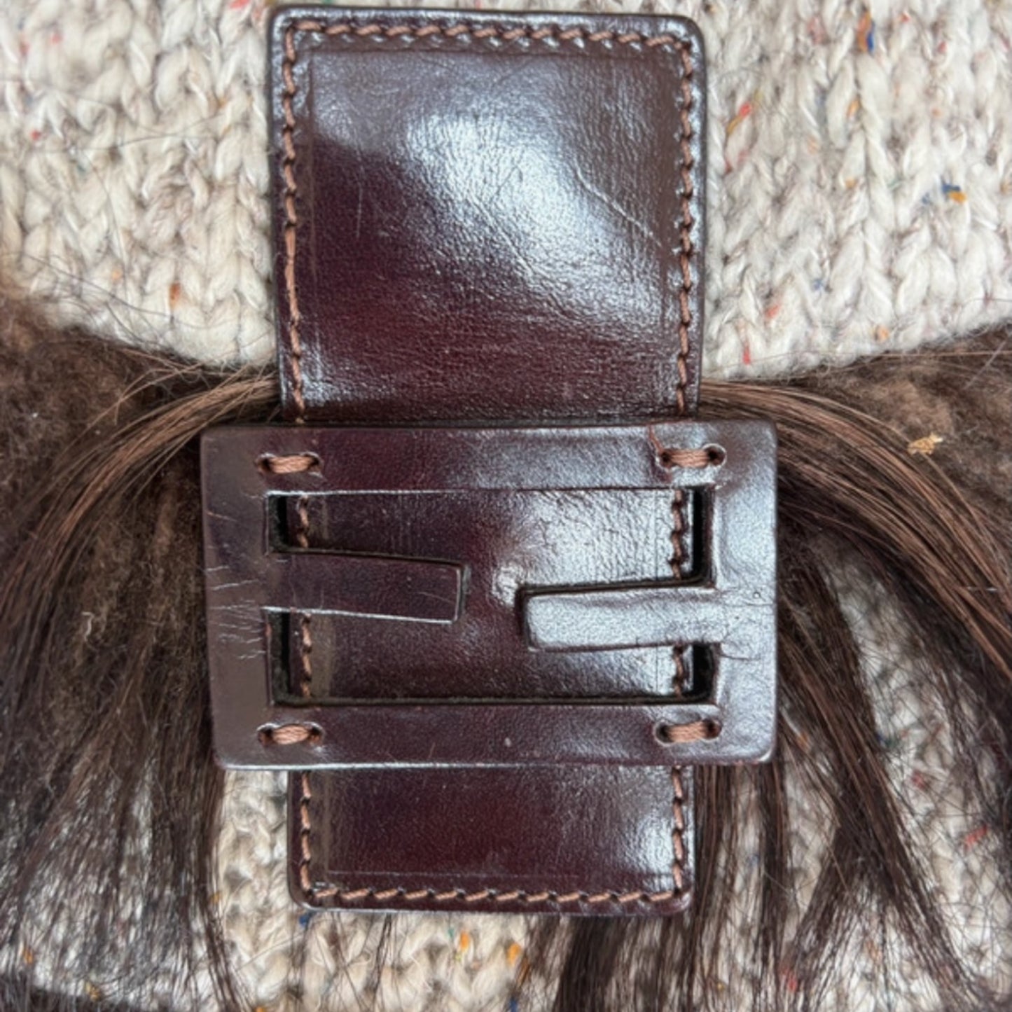 Fendi Baguette goat Fur Trim Wool Bag – Vintage Knit & Fur FF Logo Shoulder Bag