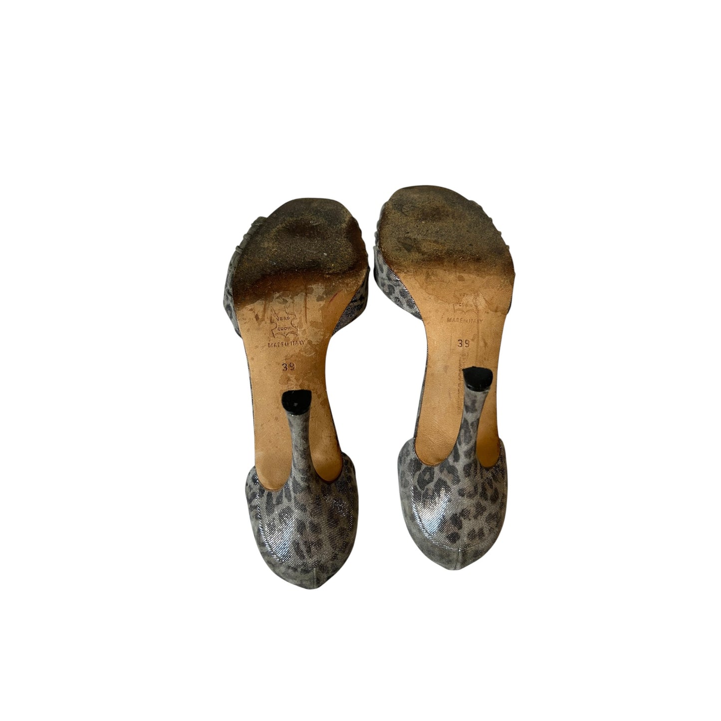 Vintage Manolo Blahnik silver leo print D’Orsay heels / 39