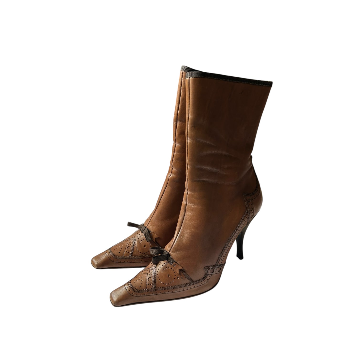 Vintage Prada brown leather ankle bow tie boots / 37.5