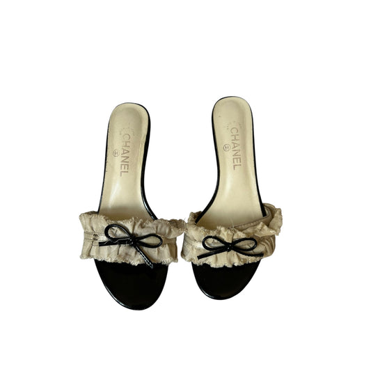 Vintage iconic Chanel by Karl Lagerfeld ruffle CC logo mule heels / 36
