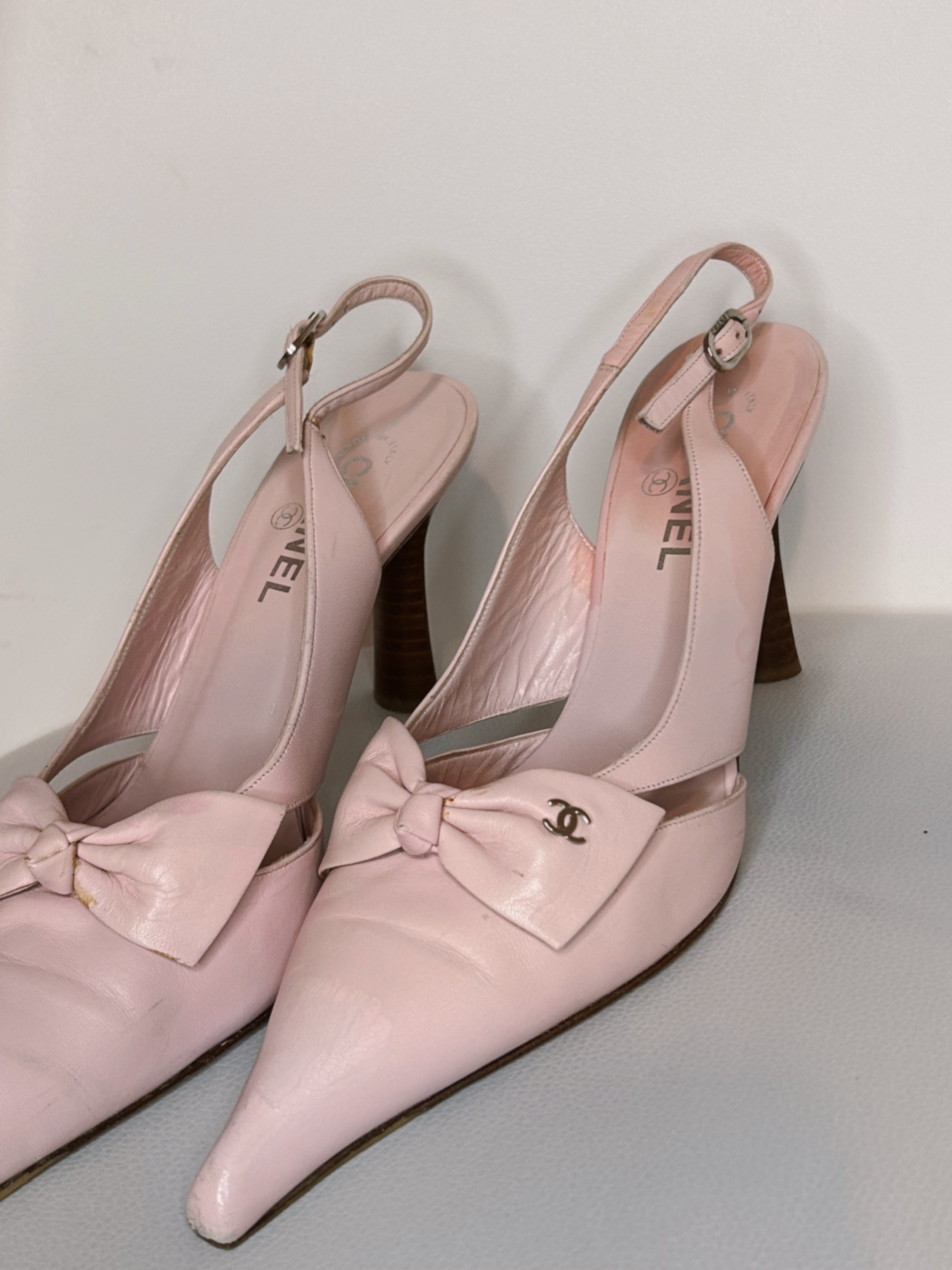 Chanel on sale pink heels