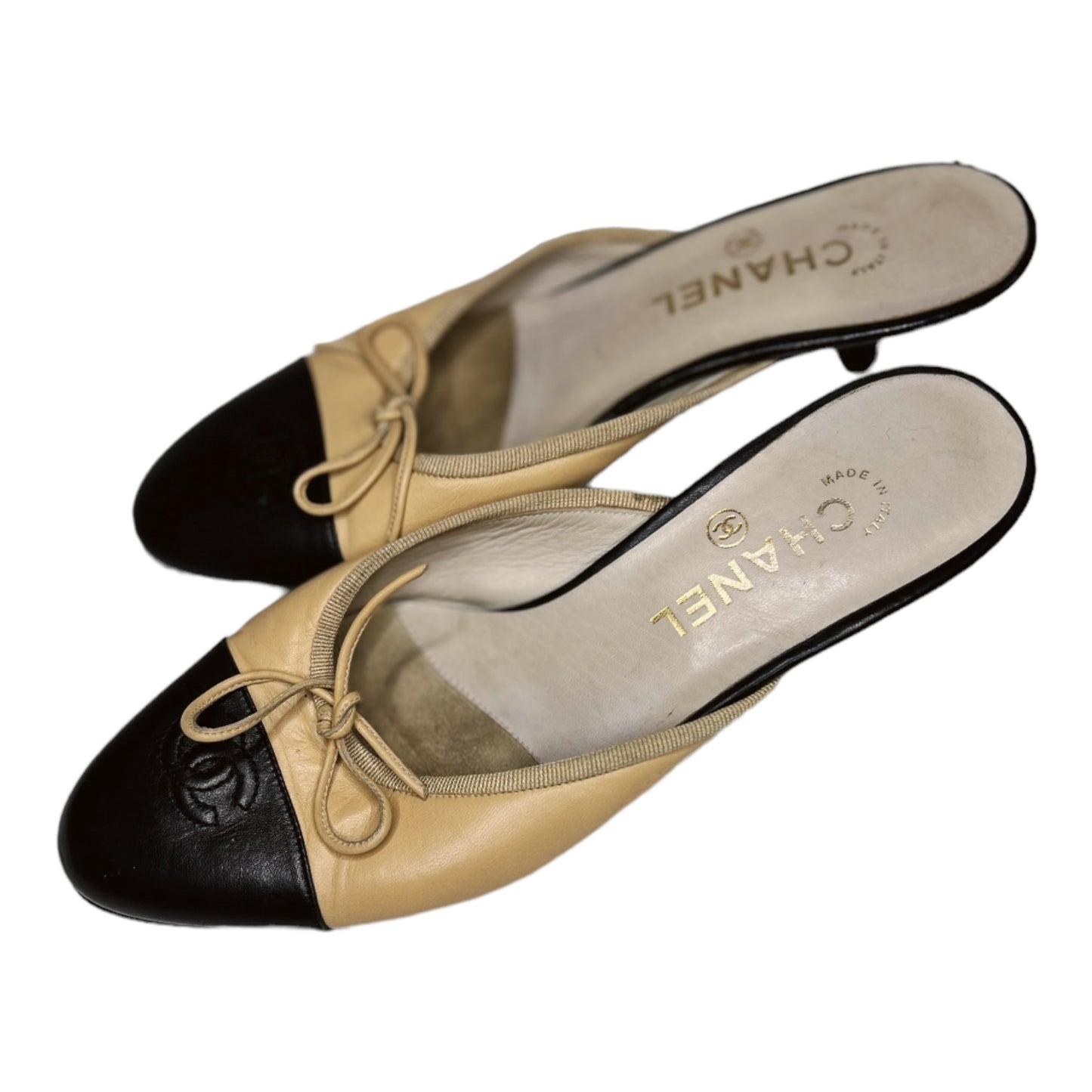Vintage Chanel two tone CC logo mules/37.5