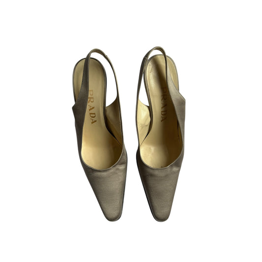 Vintage Prada satin gray sling back heels / 36.5