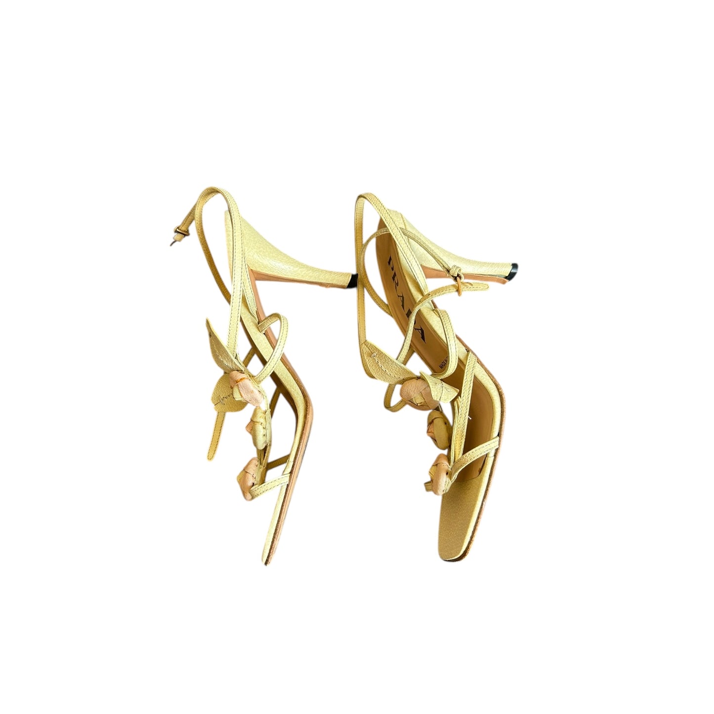 Vintage Prada rosebud cream sandal heels / 35