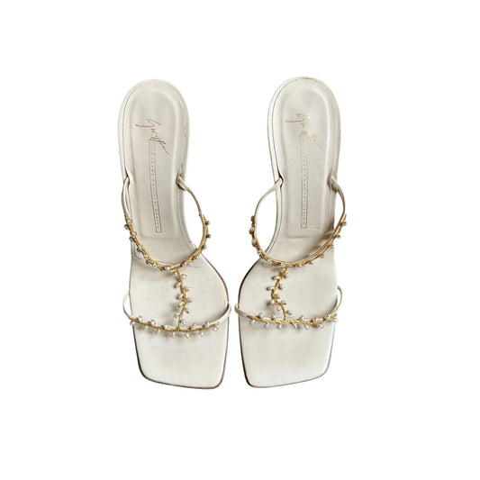 Vintage Giuseppe Zanotti white leather pearl heels / 39
