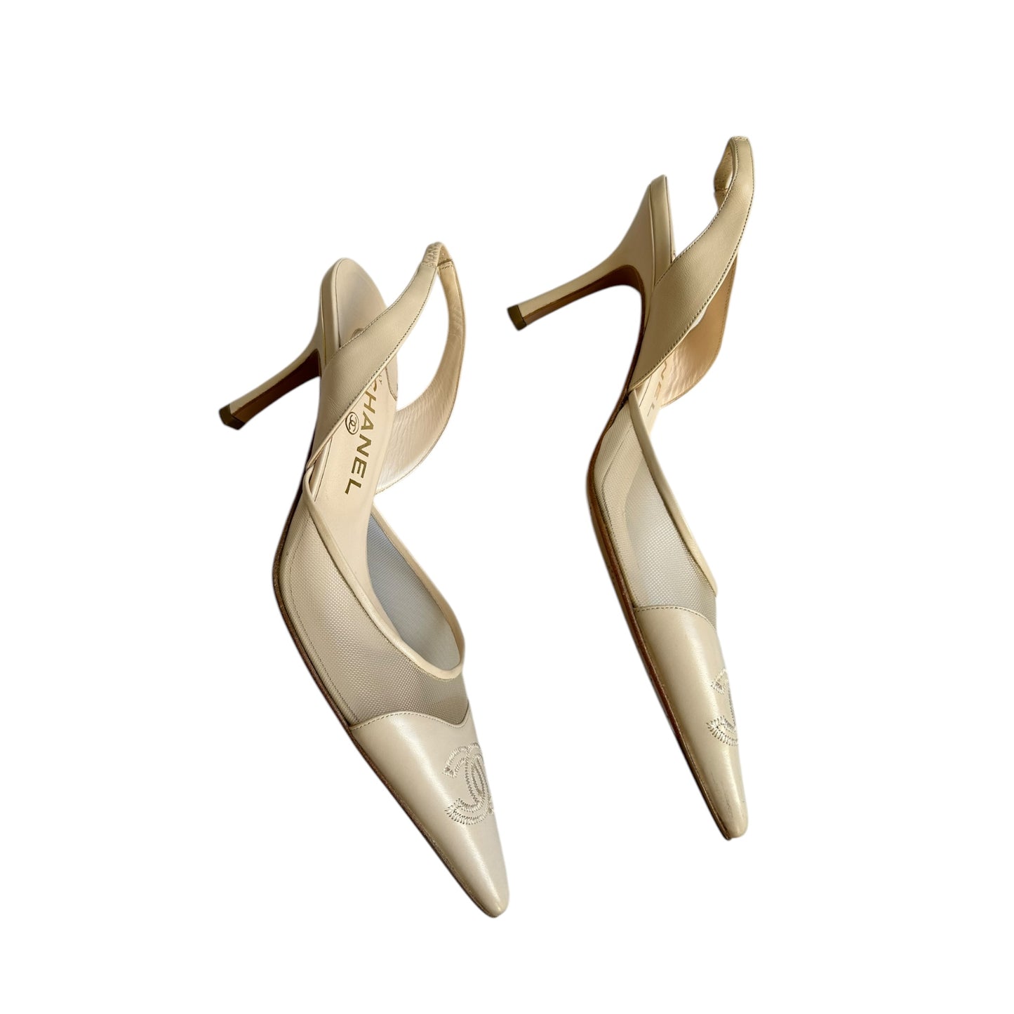 Vintage Chanel by Karl Lagerfeld ivory CC mesh slingback heels / 39.5