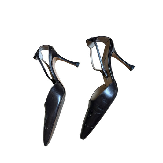 Vintage Manolo Blahnik Mary Jane chocolate brown heels / 36