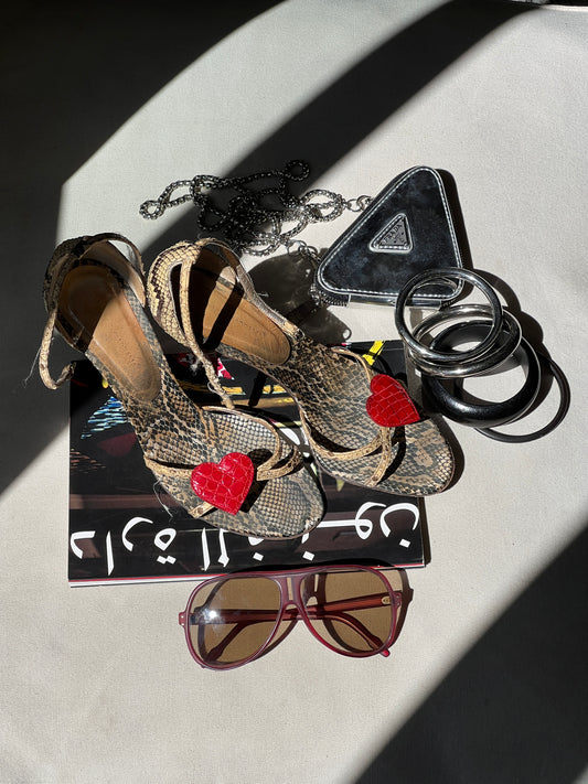 Vintage rare Dolce&Gabbana snake skin heart sandal heels / 38.5