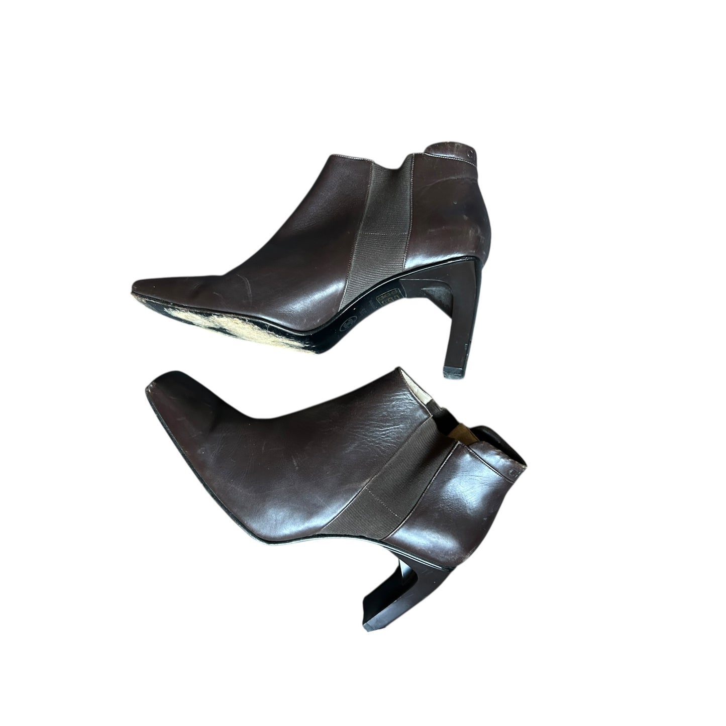 Vintage iconic Chanel brown square toe leather ankle boots CC interlocking logo heel / 37.5
