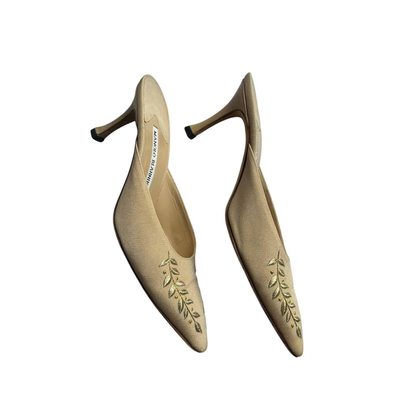 Vintage Manolo Blahnik floral embroidery beige mule heels / 37.5