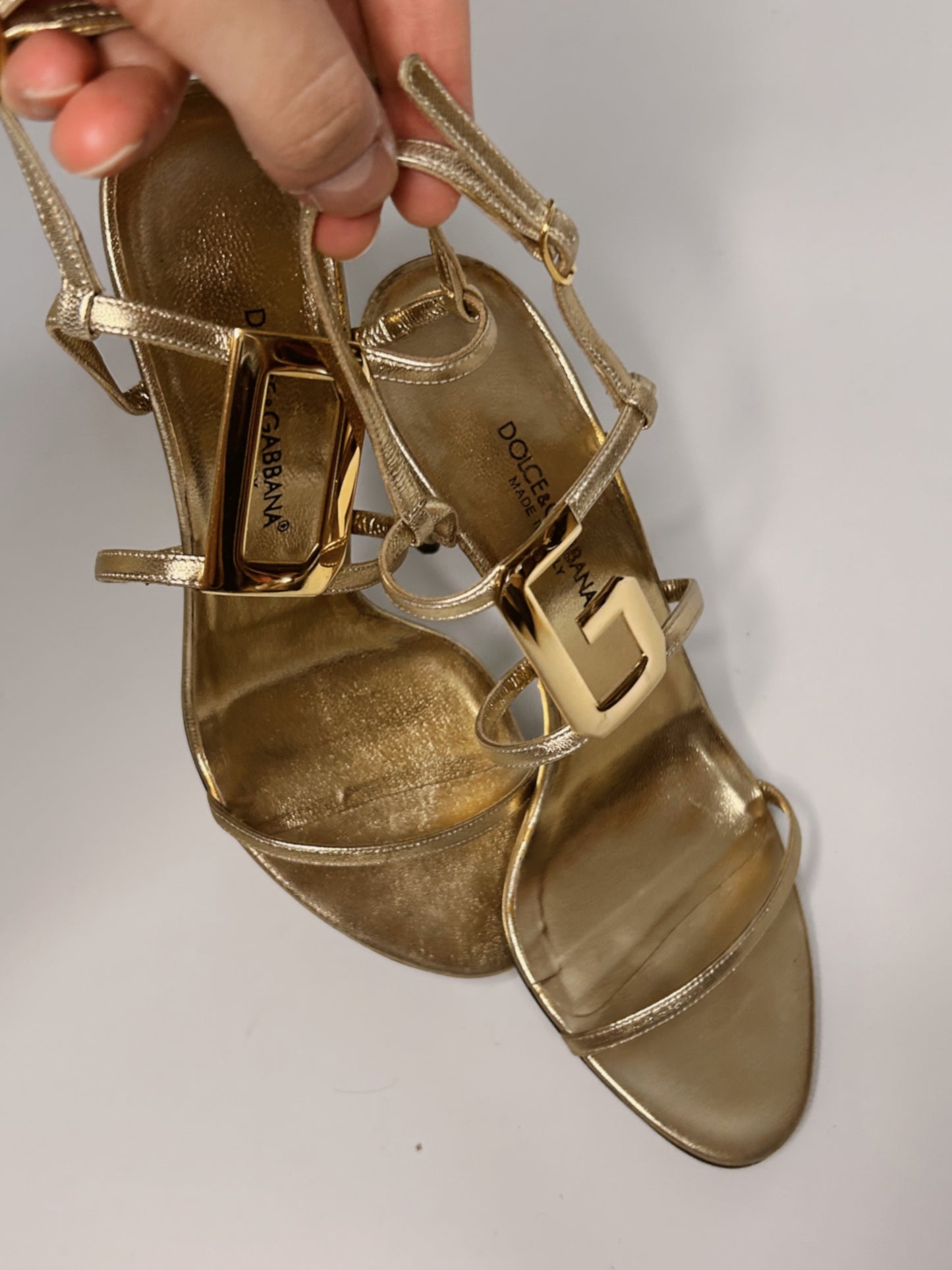 Vintage Dolce&Gabbana golden sandals
