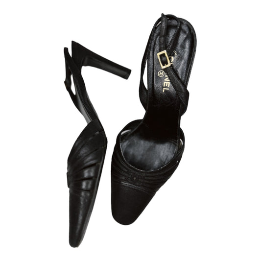 Vintage Chanel CC logo sling back heels by Karl Lagerfeld /36