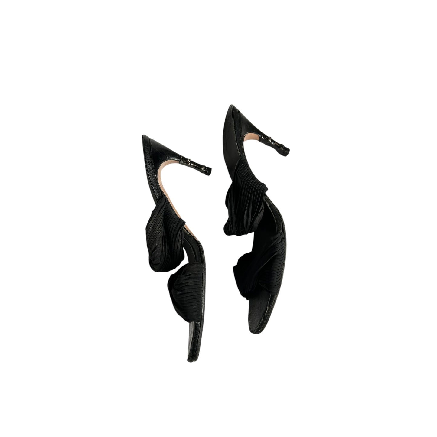 Vintage Gucci by Tom Ford 2004 wrap around bamboo heels/ 41