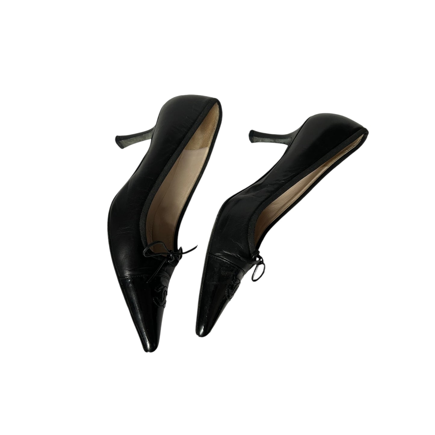 Vintage Chanel CC logo black leather heels by Karl Lagerfeld / 37