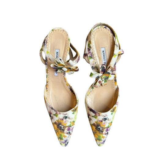 Vintage rare Manolo Blahnik floral canvas heels / 41