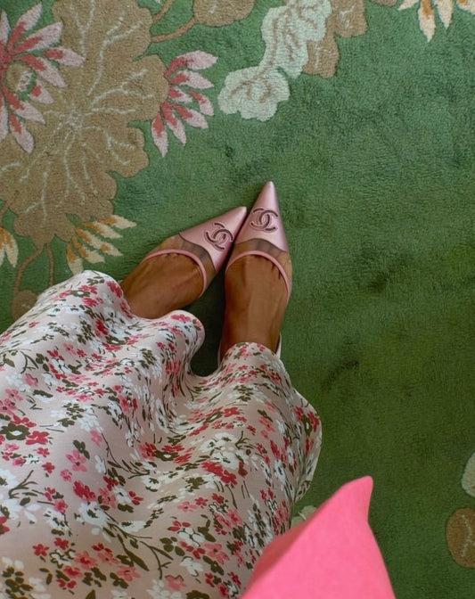 Vintage Chanel pink satin CC logo heels / 39