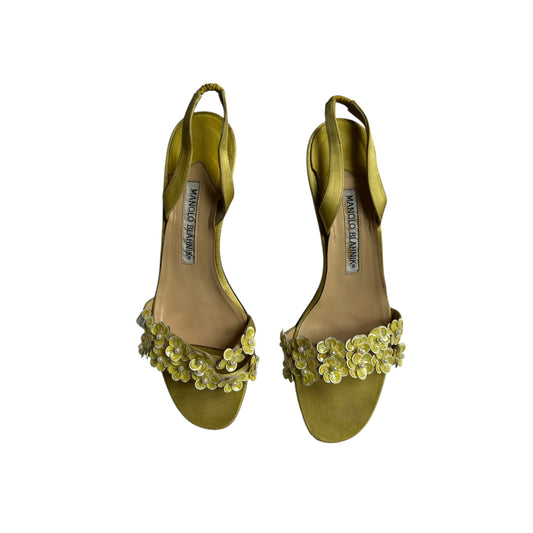 Vintage Manolo Blahnik satin lime floral slingback heels / 37.5