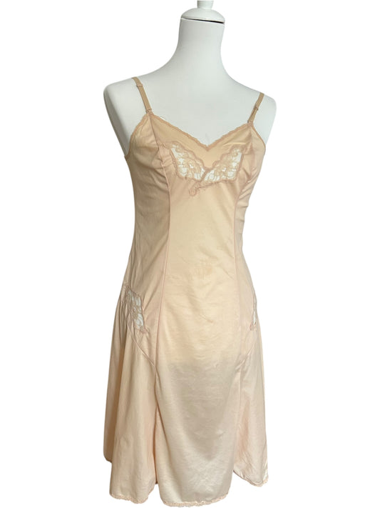 Vintage apricot lace detailed slip dress