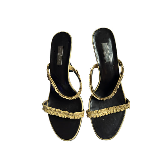 Vintage Gucci by Tom Ford butter snakeskin ruffle mule heels / 40