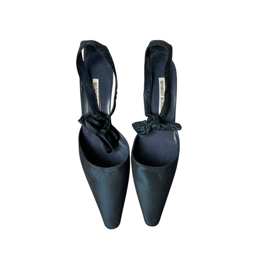 Vintage Manolo Blahnik satin navy bow tie heels / 37.5