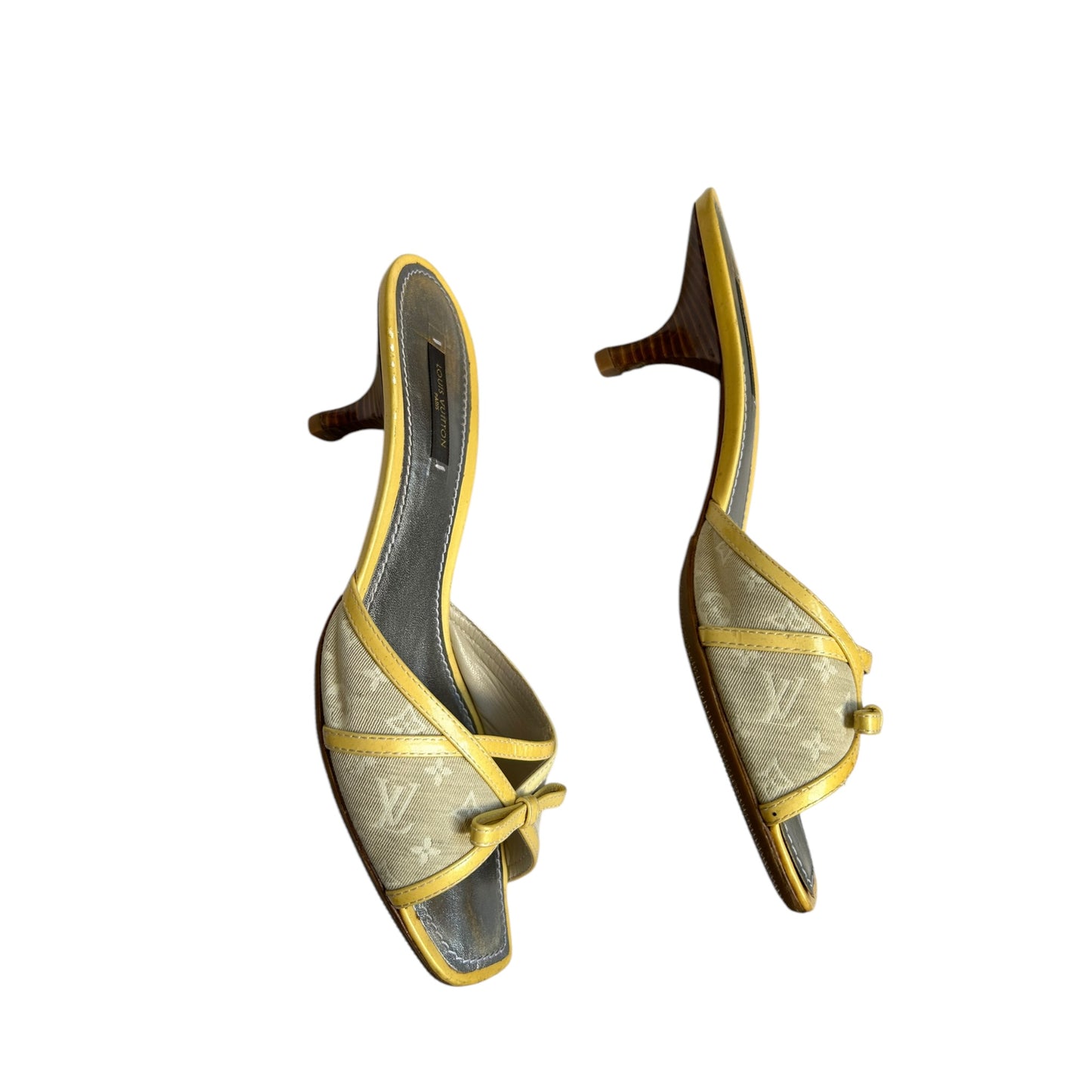 Vintage Louis Vuitton lime monogram mule heels / 38.5