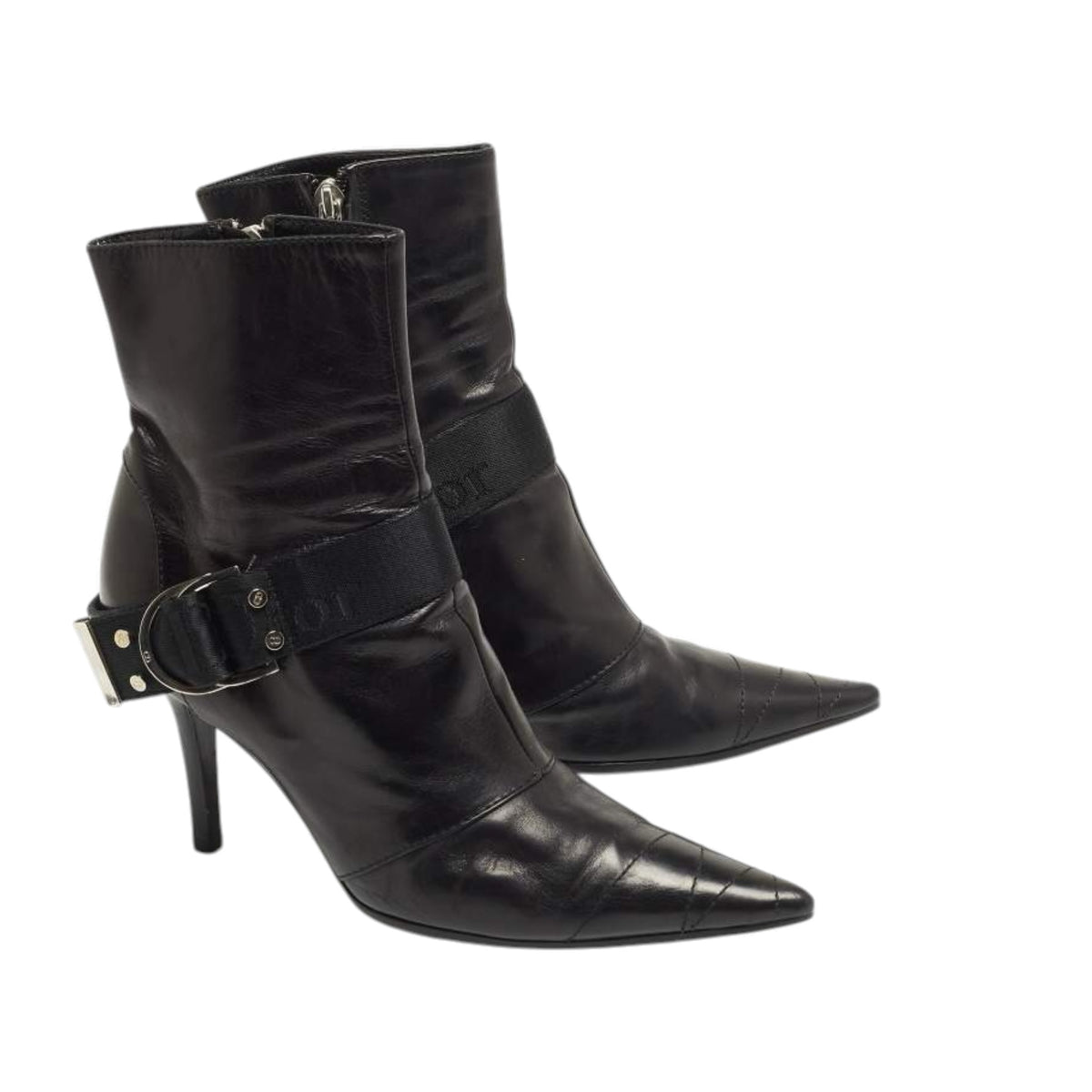 Dior 2003 AW Hardcore D Buckle
Pointed Toe Ankle Boots/ 41