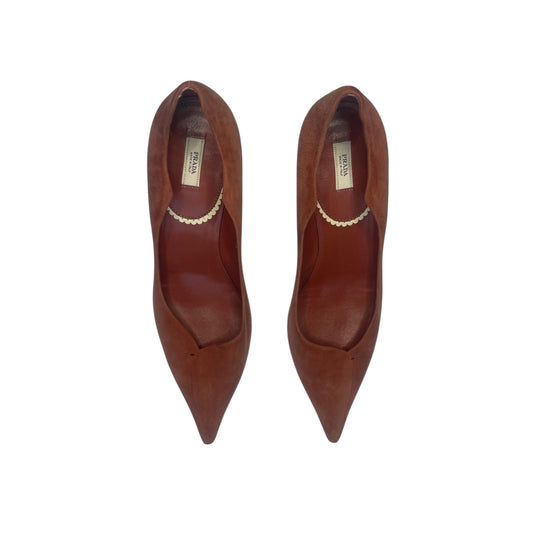 Vintage Prada terracotta suede pumps heels / 39