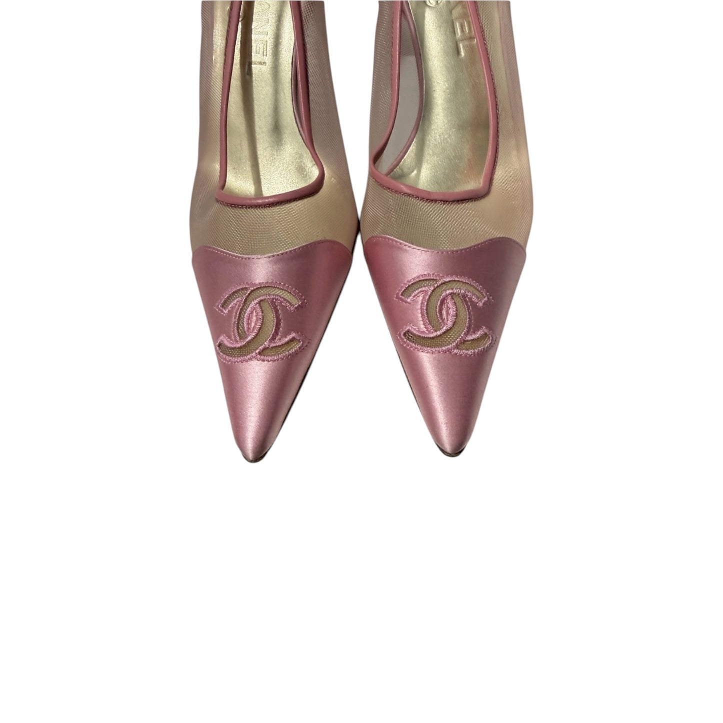 Vintage Chanel pink satin CC logo heels / 39