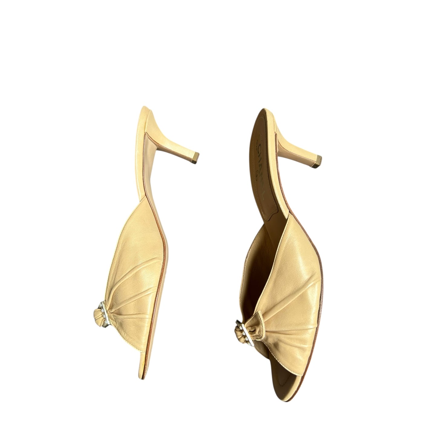 Vintage rare Chanel pearl beige leather mules by Karl Lagerfeld/ 39