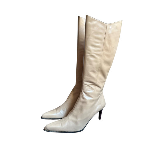 Vintage Mario Valentino beige knee high leather boots / 39.5