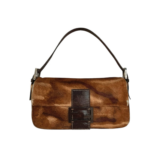 Fivedotsvintage FENDI vintage baguette shoulder bag in brown calf hair with leather strap and logo hardware