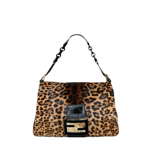 Fivedotsvintage Fendi shoulder bag in leopard-print calf hair with black leather accents and signature logo plaque.